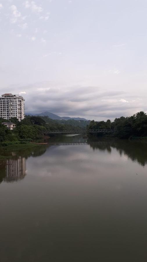 Jal,Min Homestay Kandy Extérieur photo